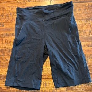 Lululemon One the Pace Shorts - 12